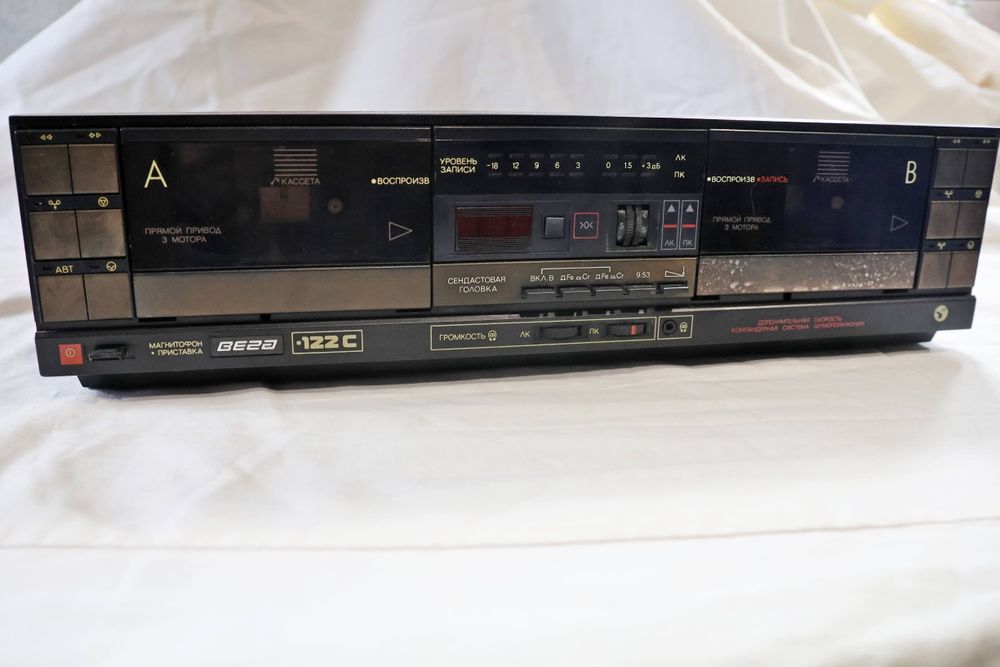 Магнітофон-приставка  Вега 122 С  - 3500 грн