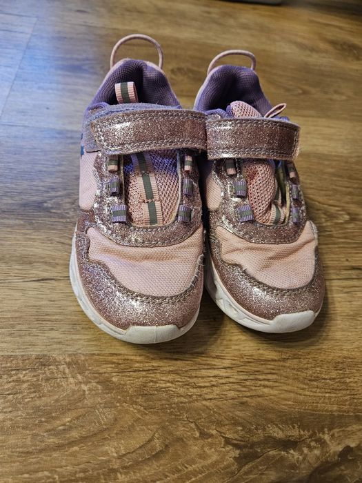Adidasy błyszczące rozmiar 26