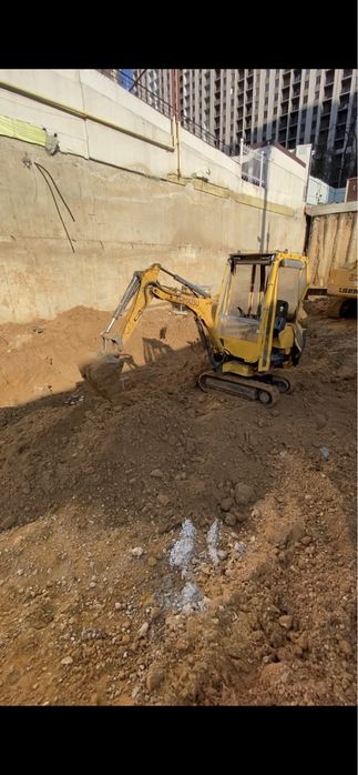 Услуги мини Эсковатор