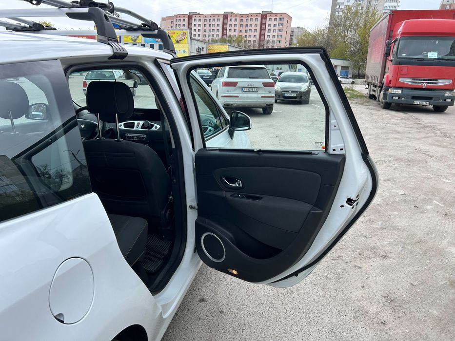 Renault Grand Scenic 1,5 дизель білий