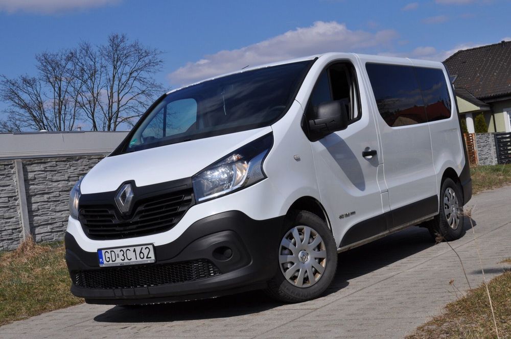 Renault Trafic 1.6 DCi * Klimatyzacja * 9 osobowy