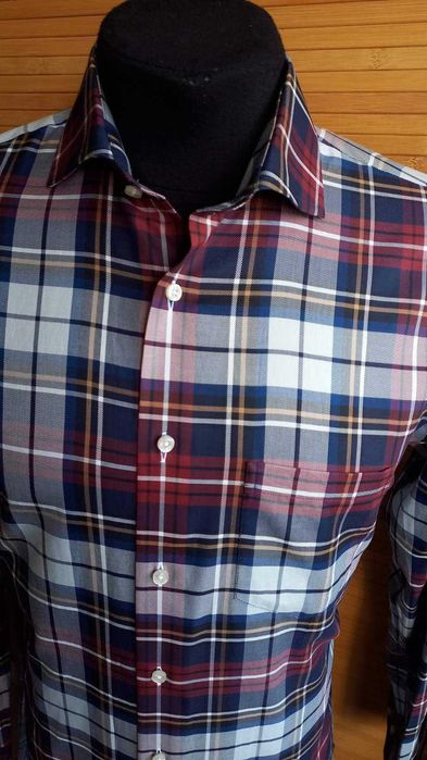 мужская рубашка OSCAR of SWEDEN  42/16.5 body fit