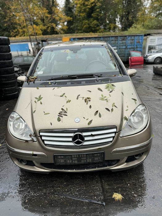 MERCEDES A180 na części 2005r.. ADAX Opolski Auto Złom Koźle