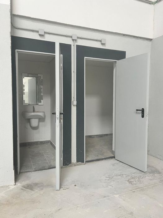 Armanzem magnifico com 300 m2 area inclui agua