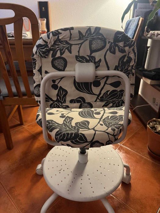 Cadeira de secretária de criança Vimund (Ikea)