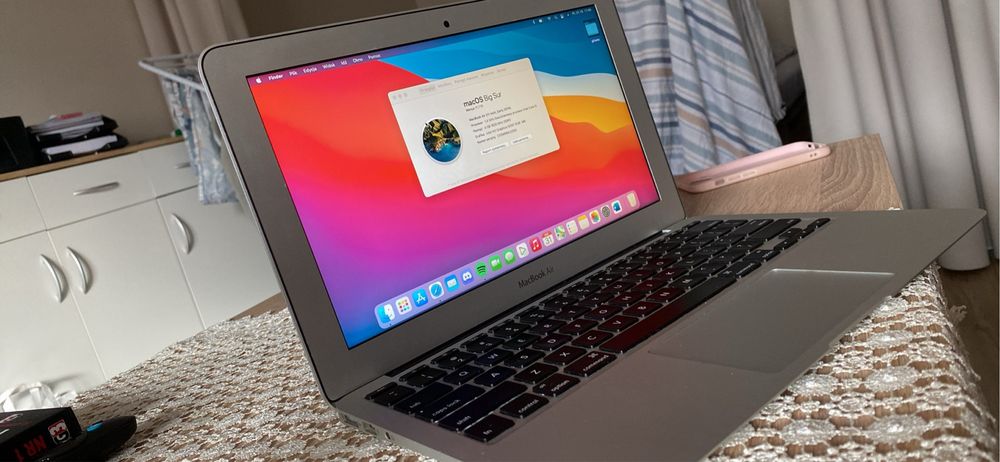MacBook Air 11 cali stan bdb