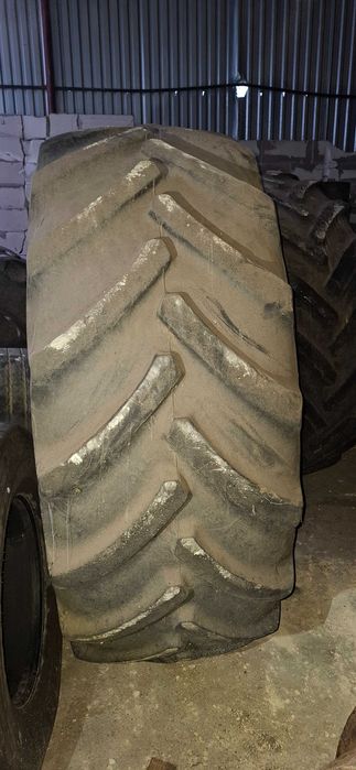 Opony rolnicze 710/70R42 używane