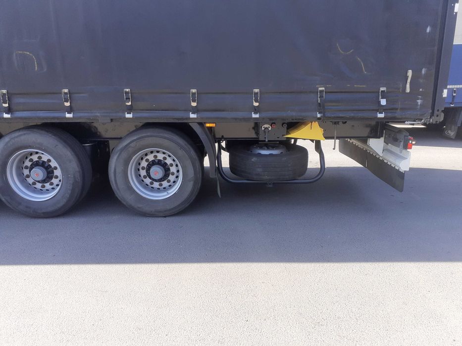 Wynajem naczep oraz naczepy na magazyny mobilne - Widok 2
