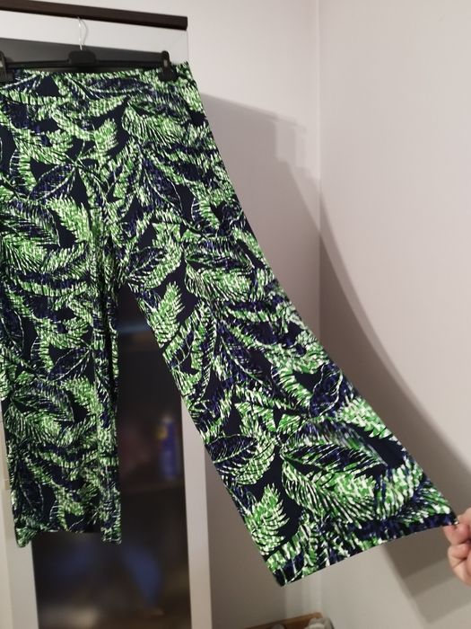 Spodnie szeroka nogawka, wysoki stan rm 46