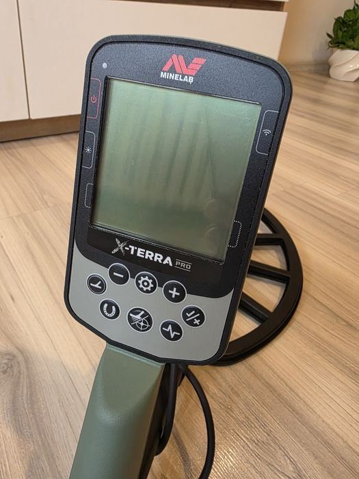 Sprzedam wykrywacz metali minelab X-terra