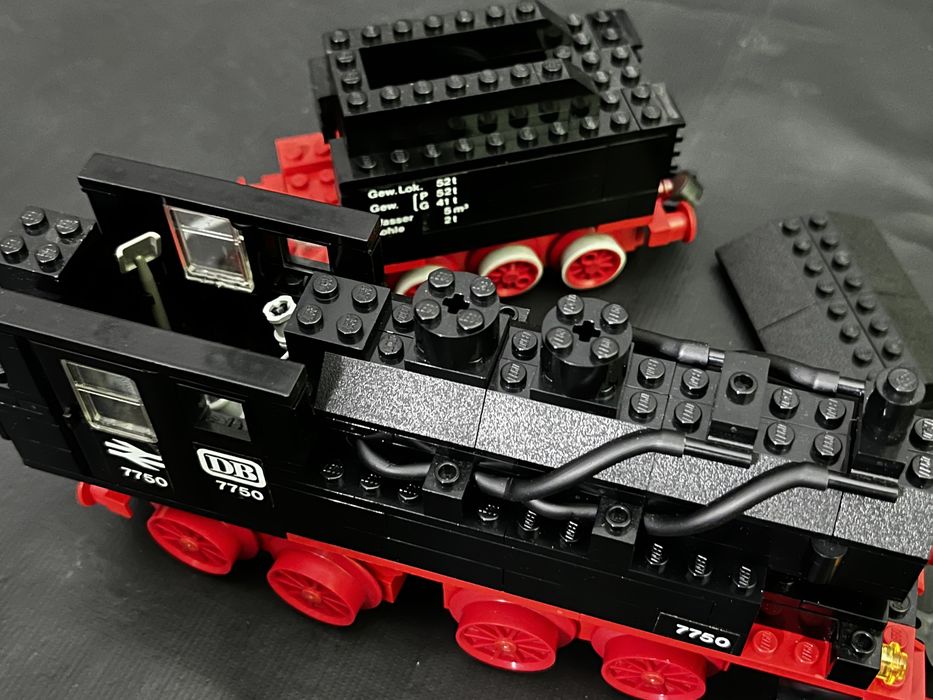 7750 LEGO Duża Lokomotywa Parowa