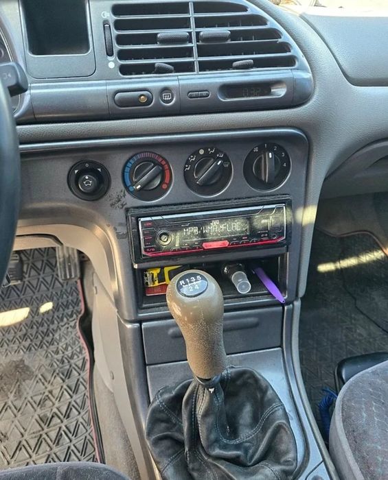 Ford mondeo mk1,форд мондео  1.8 бензин