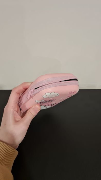 Bolsa com acessórios decorativos Sanrio