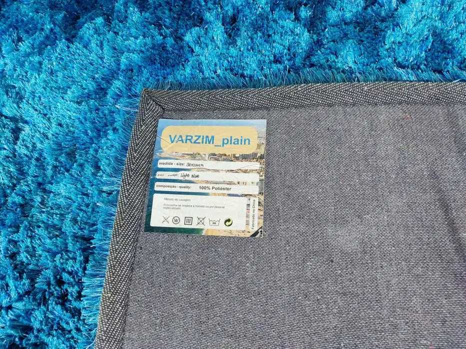 Carpete azul de pelo médio 150cm x 220cm