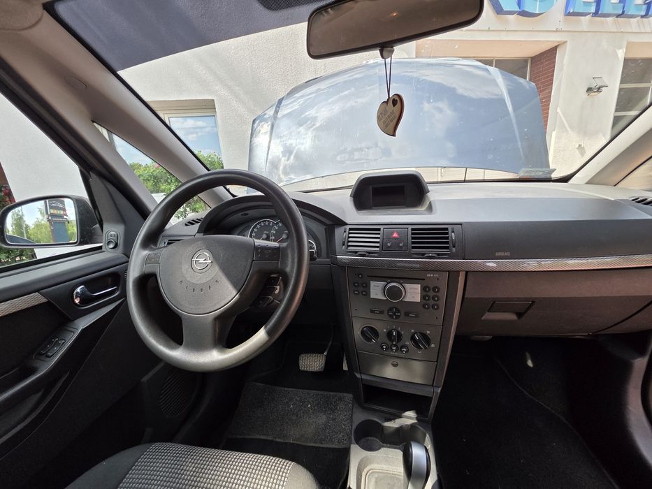 Opel Meriva easytronic