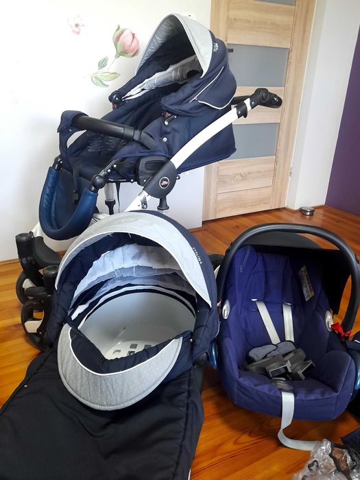 Sprzedam wozek 2w1 plus nosidelko