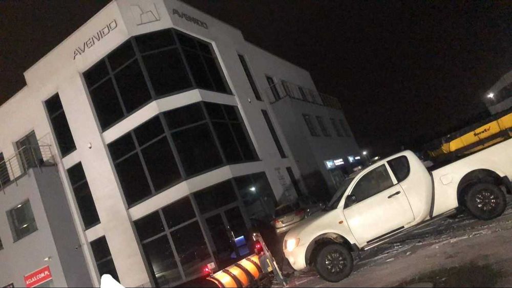 AKCJA ZIMA 2025/2026! ODŚNIEŻANIE Zamiatanie !! Dachy  PARKINGI Drogi