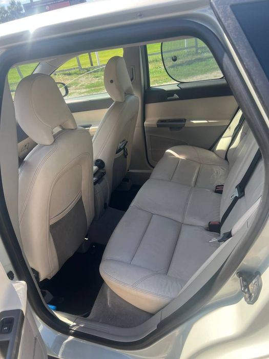 Volvo V50 2010 VIN YV1MW76F2B2611115 фото оголошення 7 з 24