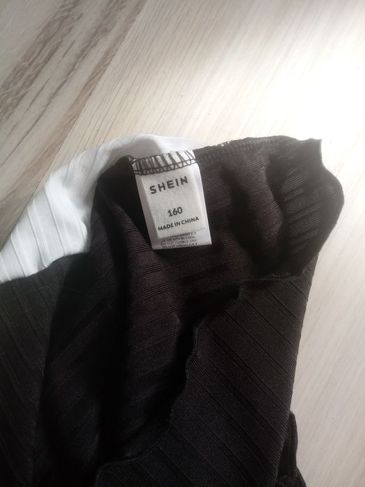 Bluzeczka rozmiar 160nowa bez metki