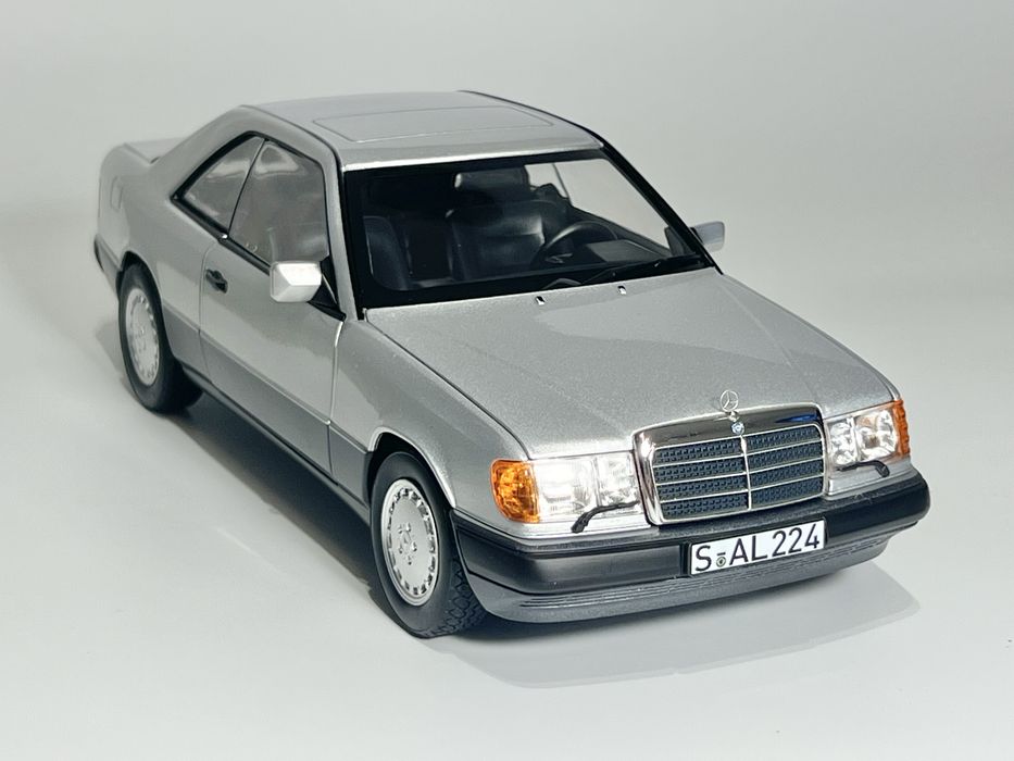 Mercedes Benz CE300 Norev 1/18