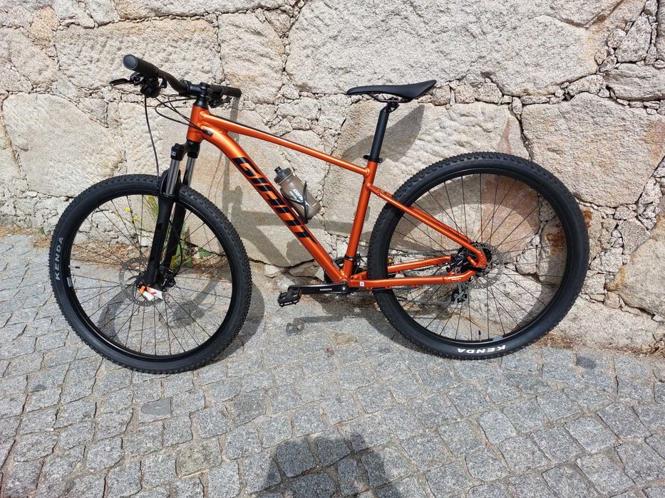 Bicicleta Giant Talon 3