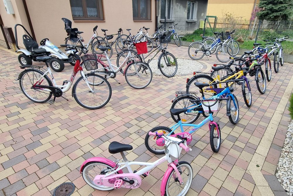Przyczepka rowerowa ryksza wózek Thule Coaster XT dla 2 dzieci