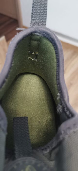 Бігові кросівки NIKE AIR HUARACHE р.40 кроссовки