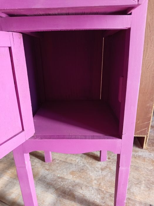 Mesa de cabeceira vintage