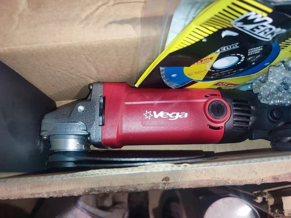 Продам нову болгарку