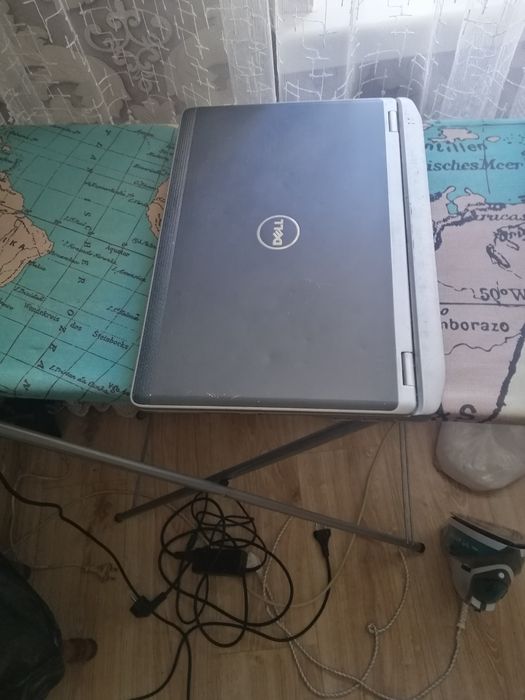 Ноутбук DELL E6220