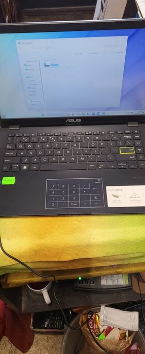 Notebook Asus E410M