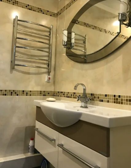 2 кімнатна квартираПарк ШевченкоКімнати роздільні.Цегляний будинокГАЗ.