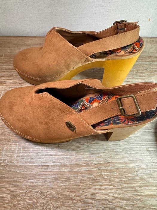 Женские сабо Rocket Dog 40р