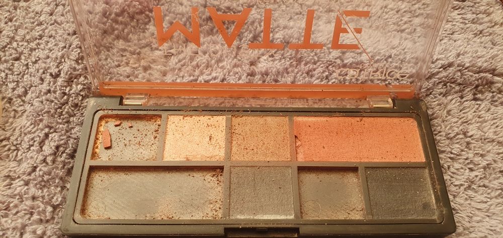 Zestaw róż rozświetlacz bronzer