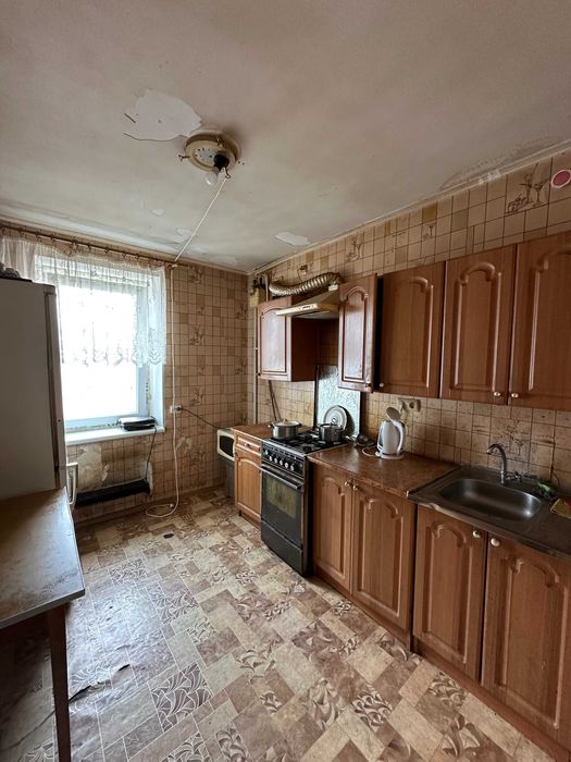 Продам 4-х кімнатну квартиру в ЦЕНТРІ міста!