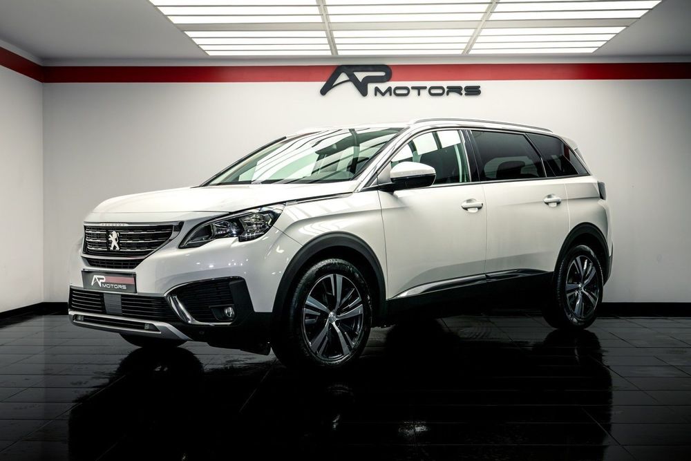Peugeot 5008 1.5 BlueHDi Allure EAT8