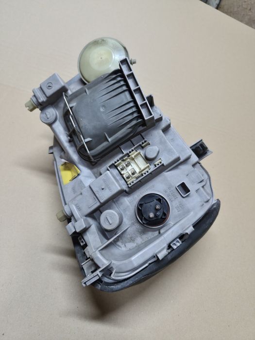 Фара w140 cl140 mercedes
