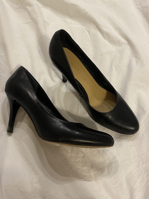 Buty na obcasie lasocki
