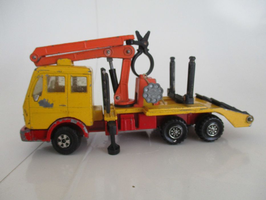 Miniatures - MERCEDES TRUCK MATCHBOX 1981