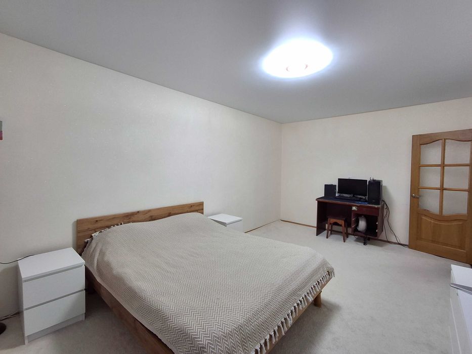 Продаж 3 кім. кв. вул. Новаторів,22В