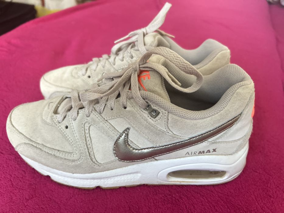 Nike Air Max Command