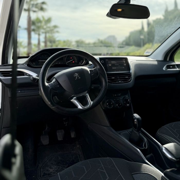 Peugeot 2008 1.2 2016 Nacional DESDE 129€ Mês