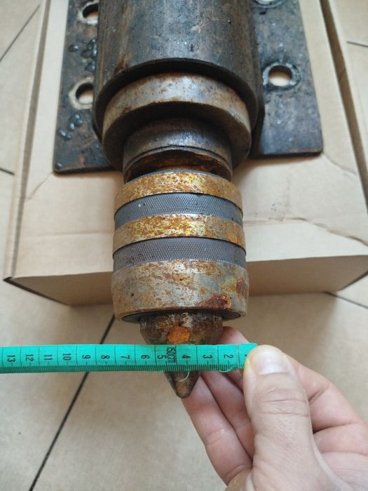 Задня бабка , бабка задняя