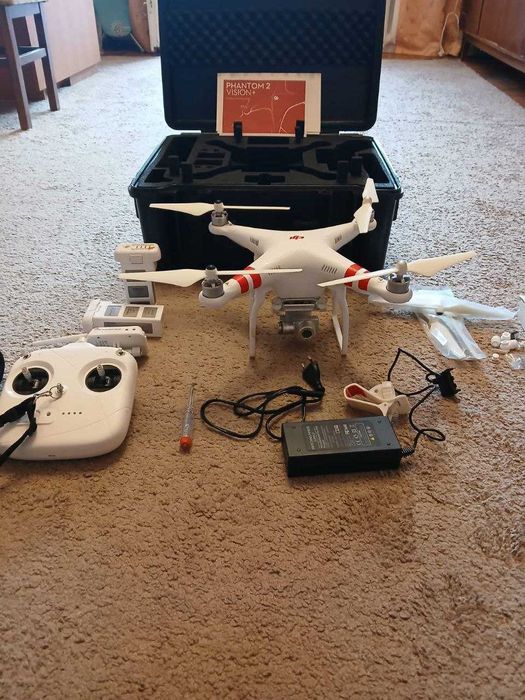 Квадрокоптер DJI Phantom 2 Vision +