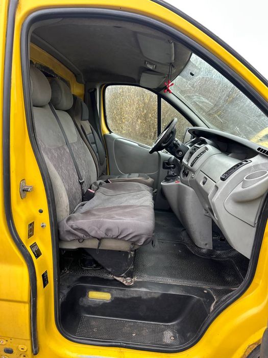 opel vivaro 2005
