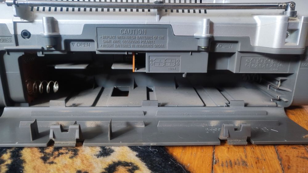 Radiomagnetofon/boombox Panasonic RX ES27