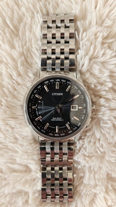 Zegarek męski CITIZEN Eco-Drive Radio Controlled CB0150-62L (3)