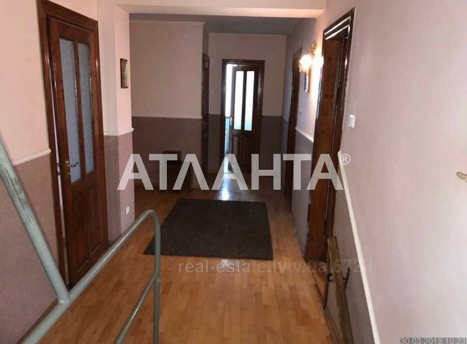 Продаж будинку Білогорща