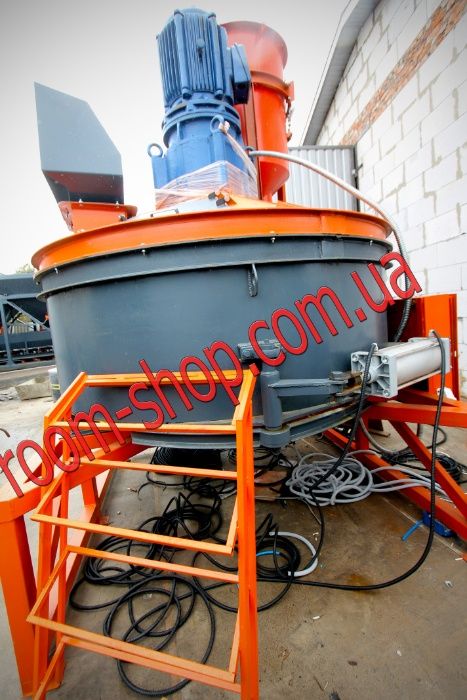 Мешалка, бетономешалка, бетоносмеситель, растворомешалка, змішувач