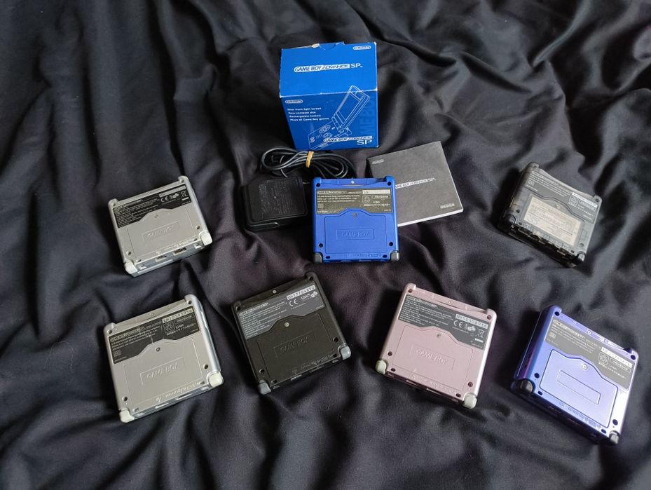 Gameboy Advance SP AGS-101/IPS (różne wersje)